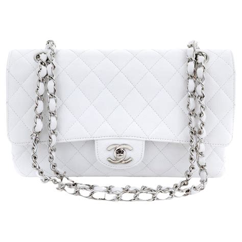 chanel classic flap medium white